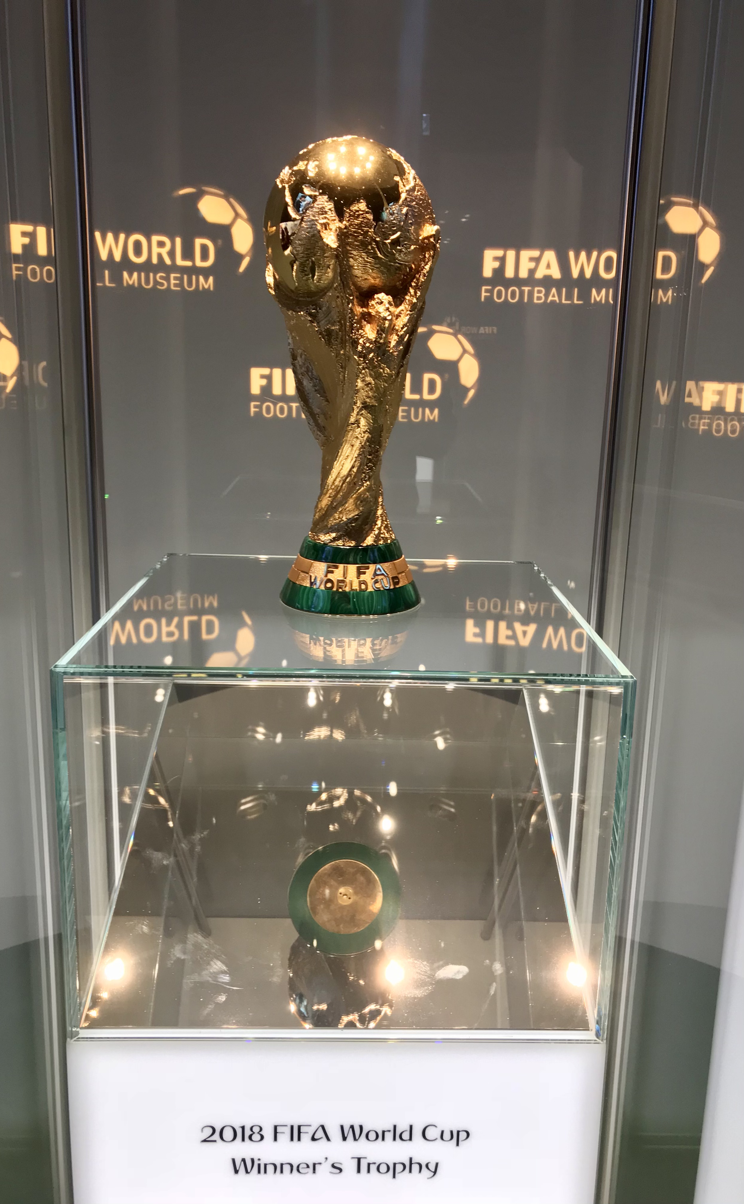 世界第一莱巴金娜宣布：因脚伤退出武汉赛 郑钦文位列递补第2位